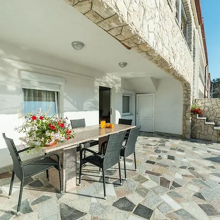 Apartment Croliday Alladin Zadar