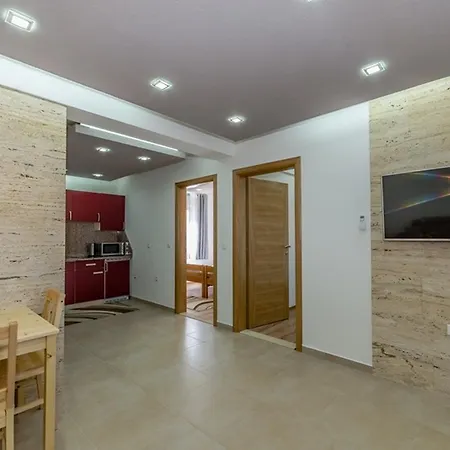 Croliday Alladin Zadar 아파트 *