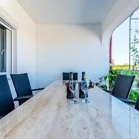 Croliday Alladin Zadar Apartment Vir