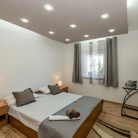 Croliday Alladin Zadar Apartment